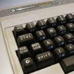 Commodore C64 Commodore-C64-fronte-tastiera-home