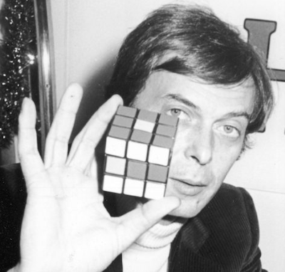 Erno Rubik l'inventore del cubo di Rubik